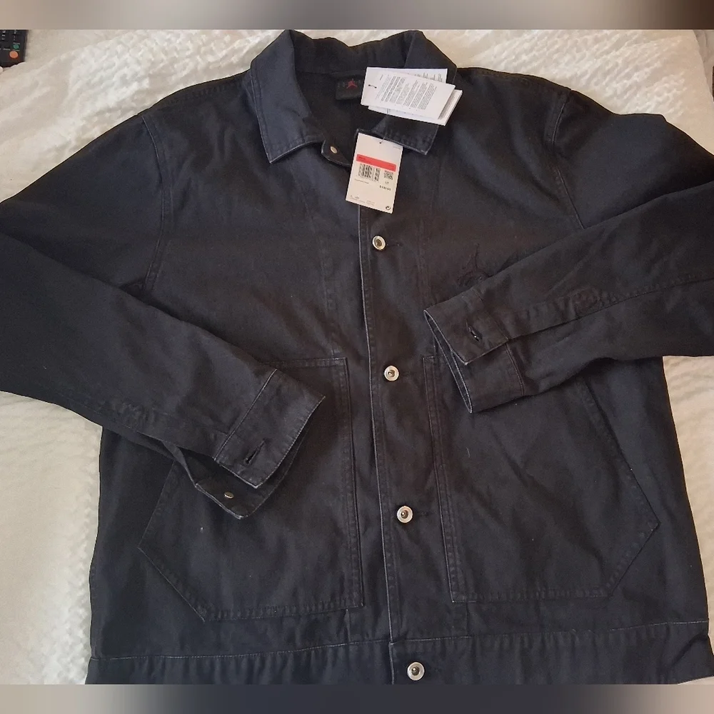 Jordan Essrntials Chicago Jacket Mens Size Large